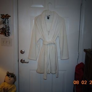 mid length robe